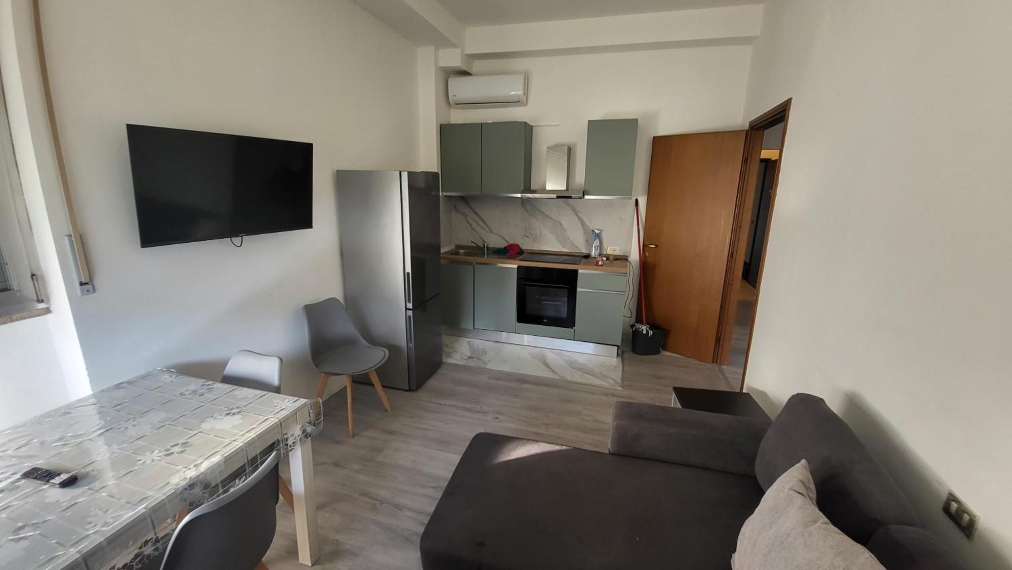 Toma Apartment Trilocale Moderno Per Max 6 Persone Milão Exterior foto
