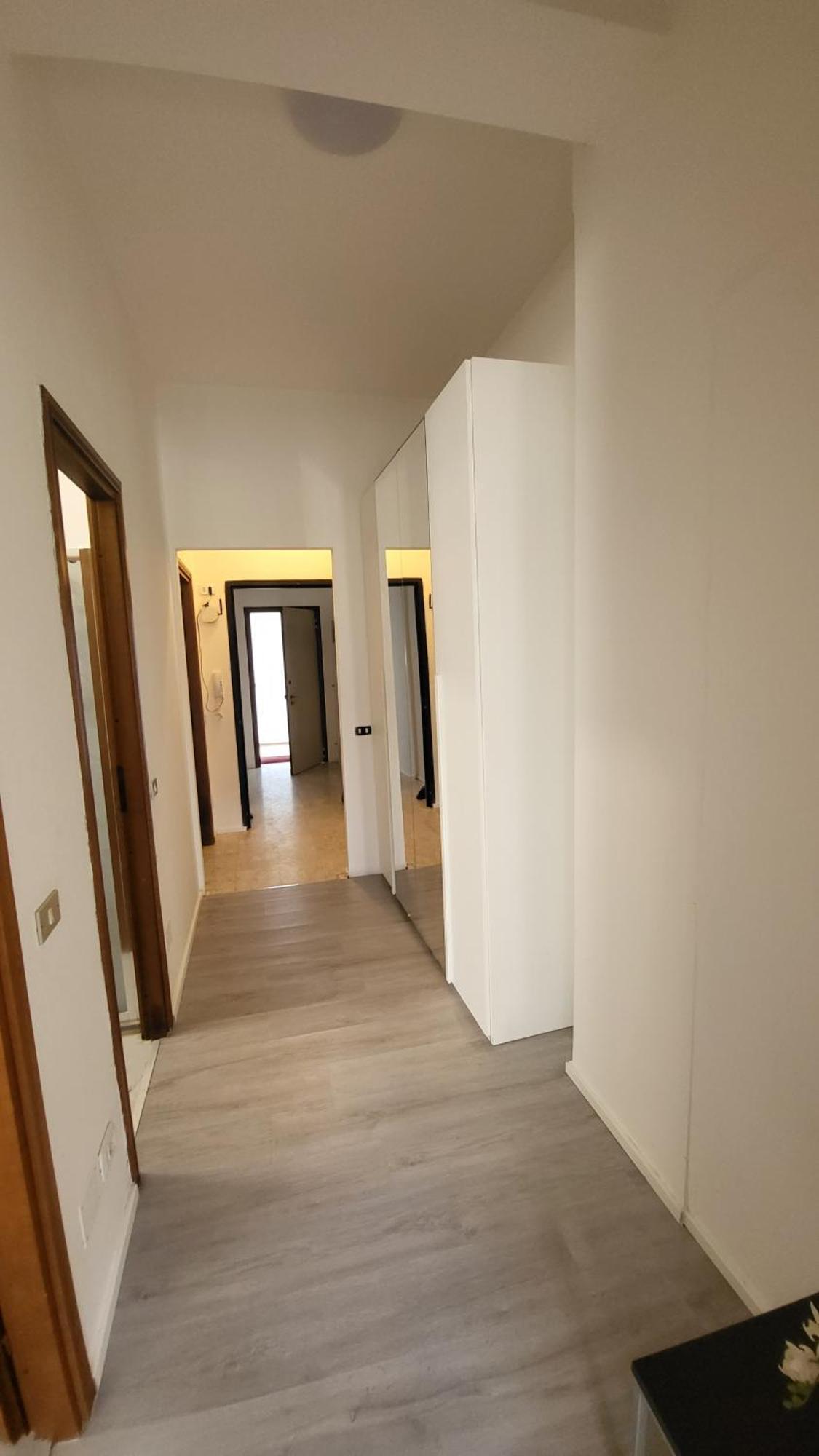 Toma Apartment Trilocale Moderno Per Max 6 Persone Milão Exterior foto