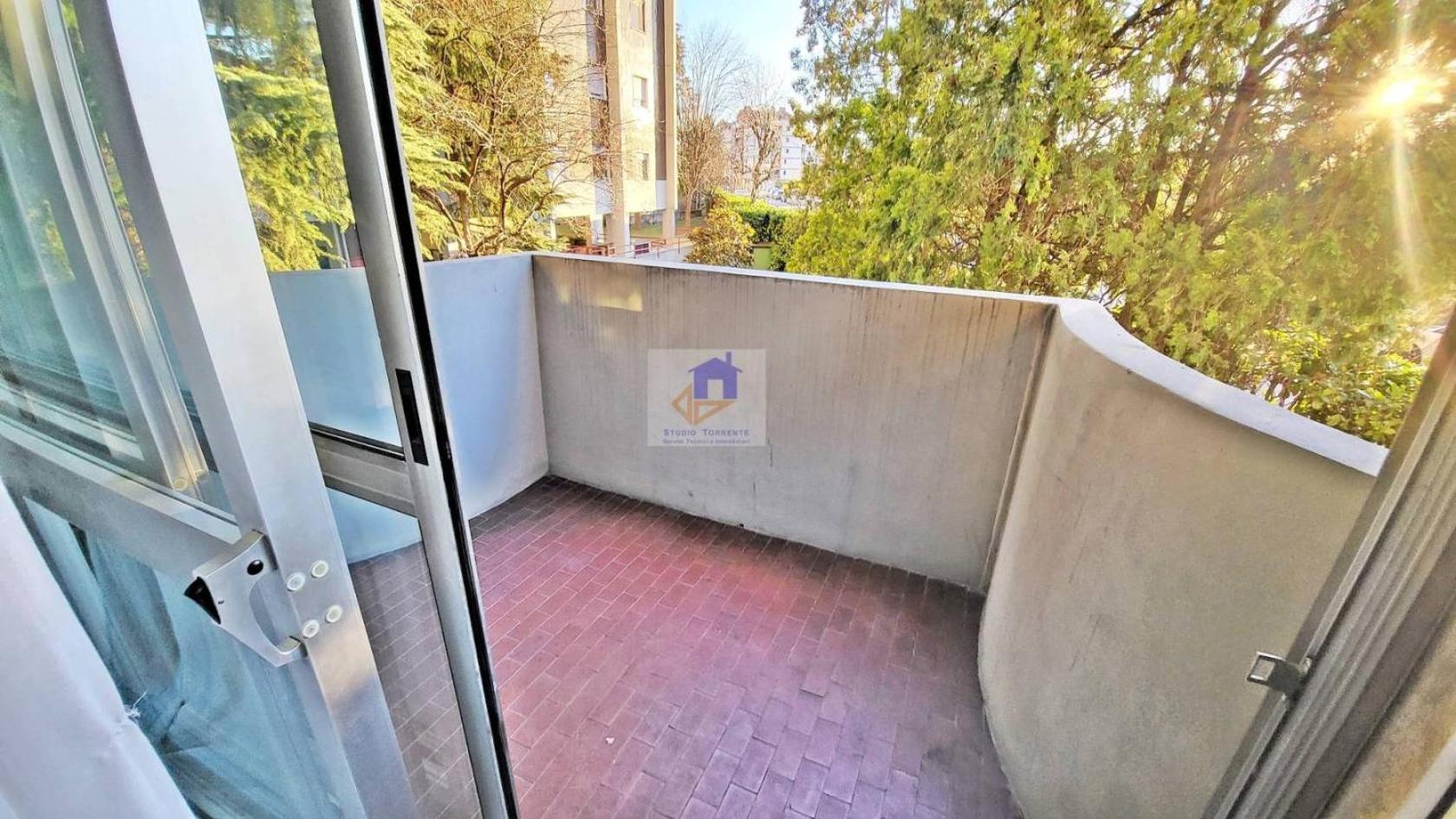 Toma Apartment Trilocale Moderno Per Max 6 Persone Milão Exterior foto