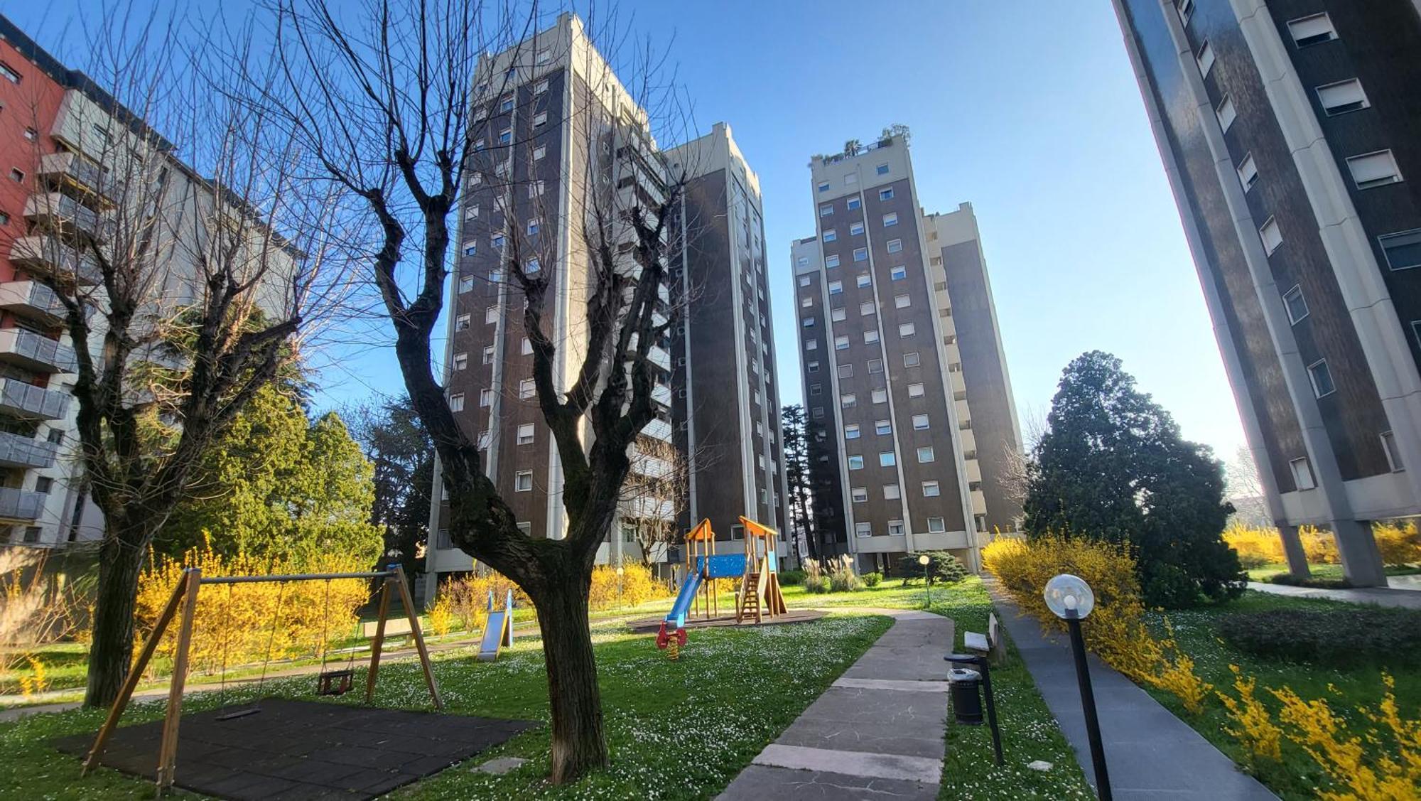 Toma Apartment Trilocale Moderno Per Max 6 Persone Milão Exterior foto