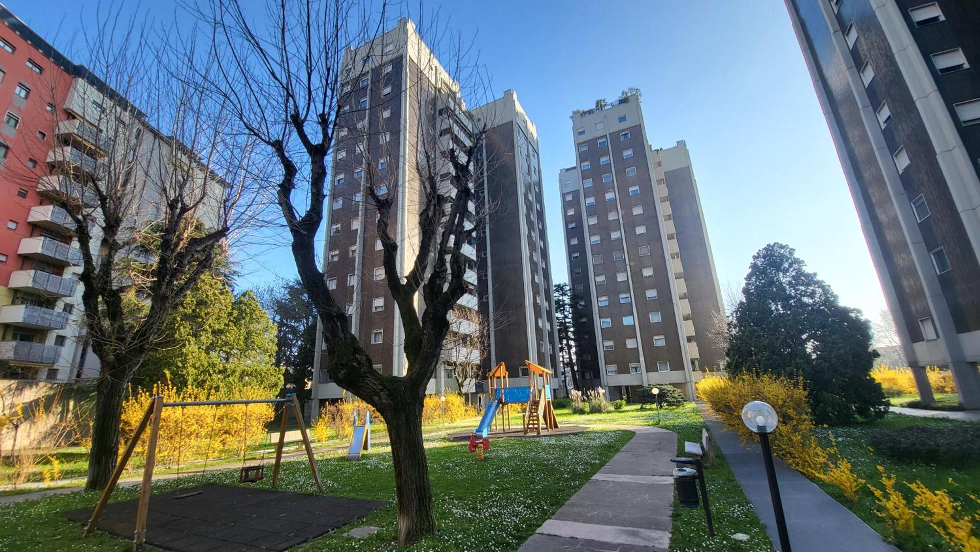 Toma Apartment Trilocale Moderno Per Max 6 Persone Milão Exterior foto