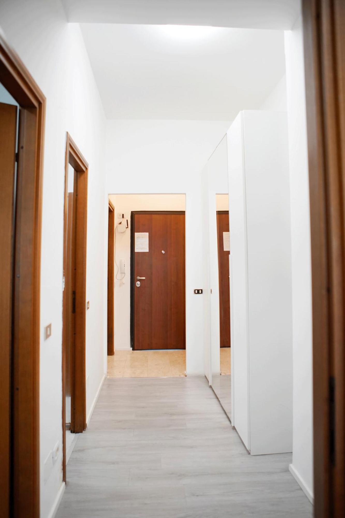 Toma Apartment Trilocale Moderno Per Max 6 Persone Milão Exterior foto