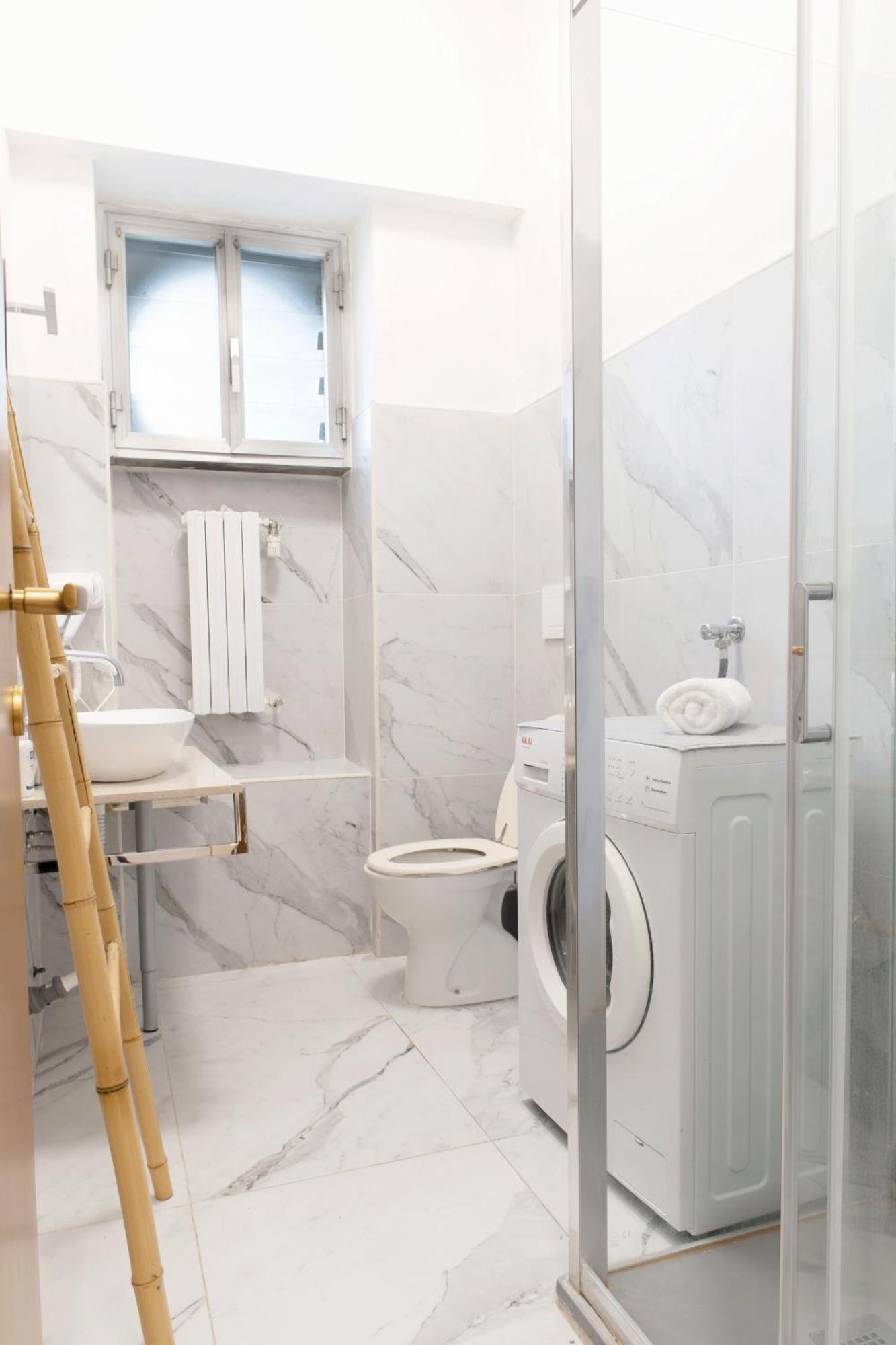 Toma Apartment Trilocale Moderno Per Max 6 Persone Milão Exterior foto